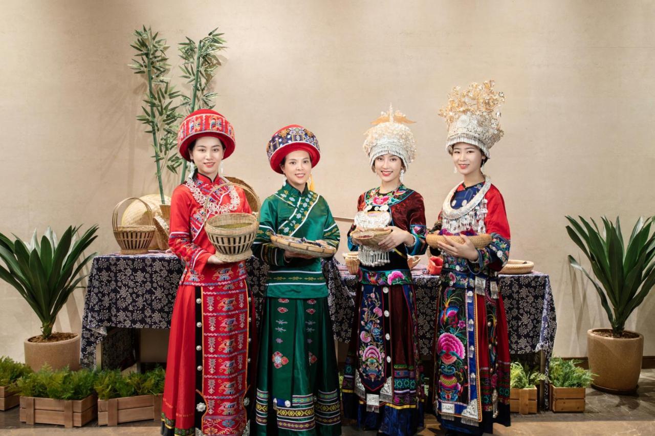 Crowne Plaza Xiangxi Hotel Fenghuang Eksteriør billede