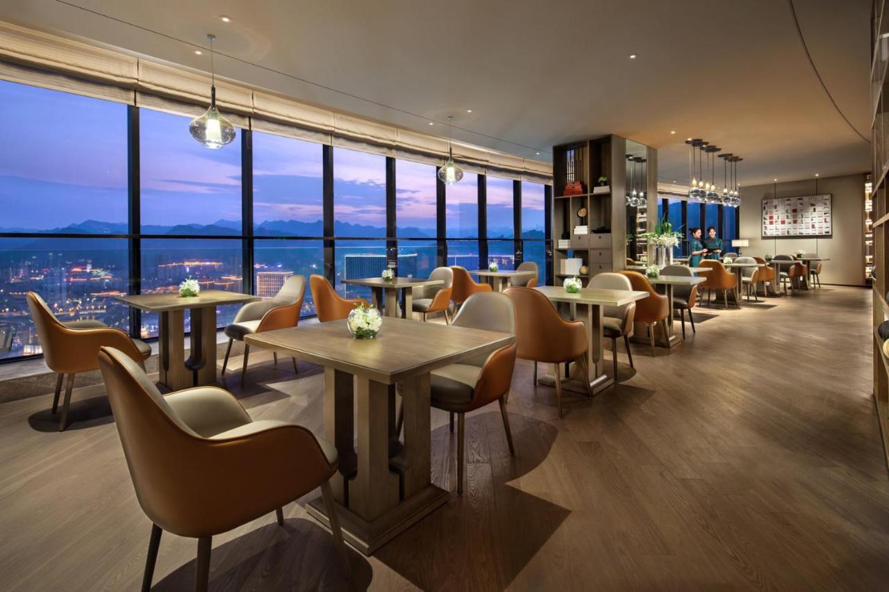 Crowne Plaza Xiangxi Hotel Fenghuang Eksteriør billede